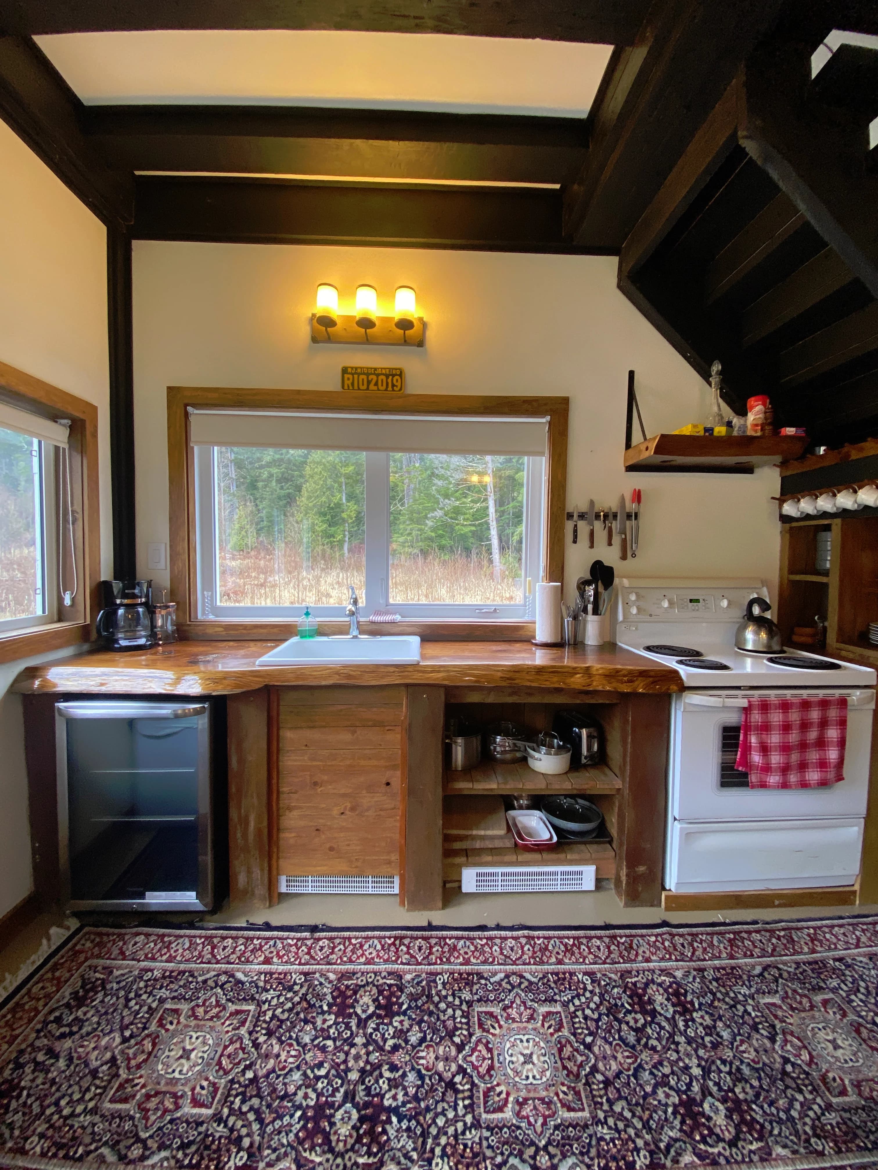 /_next/static/media/kitchen-01.72f6b87d.webp